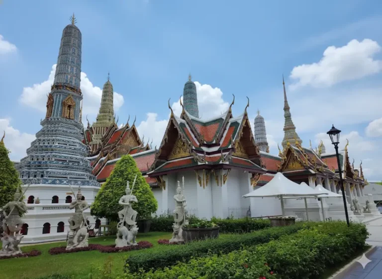 Grand Palace 768x561